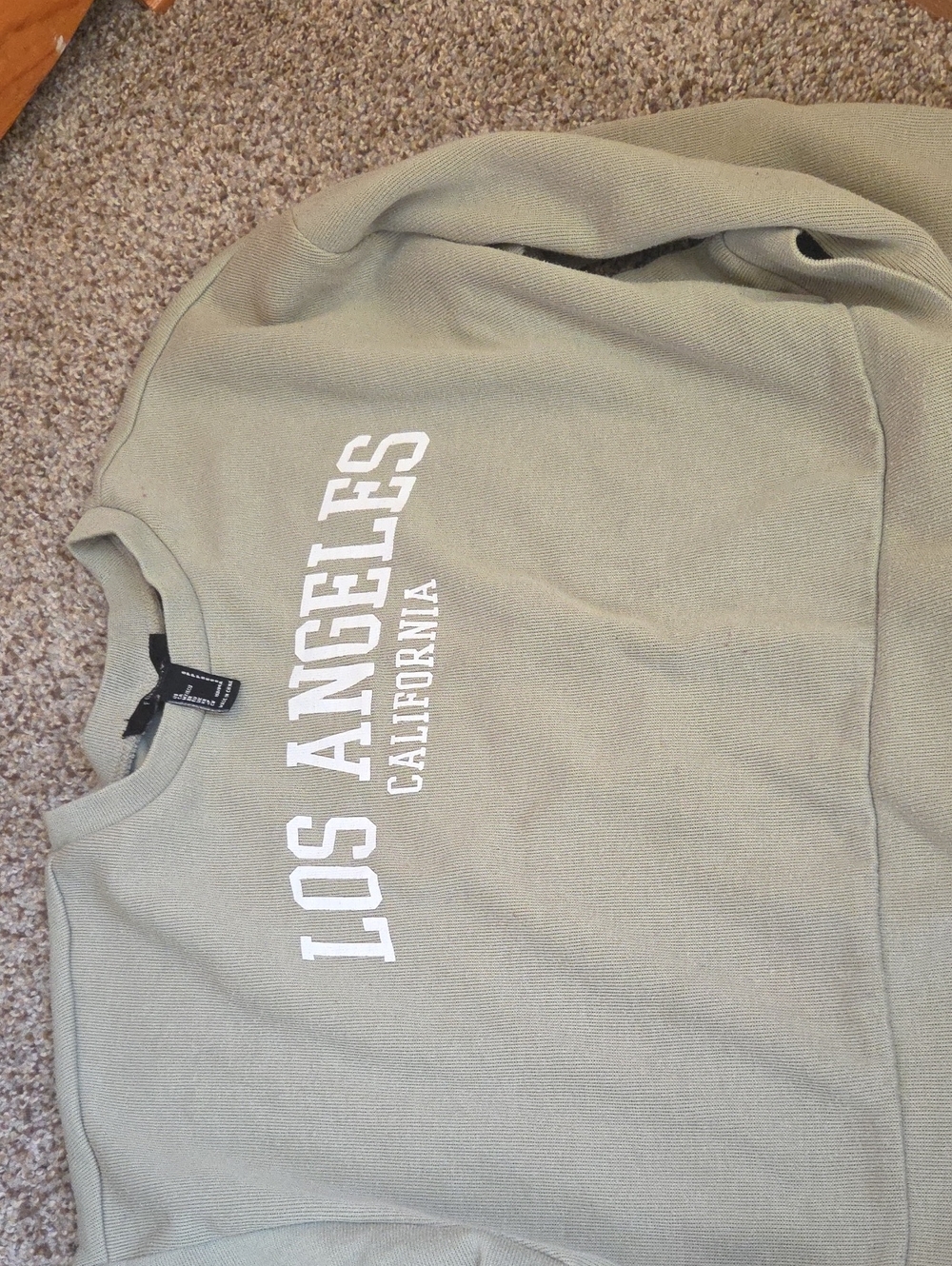 Forever 21 Olive Green Los Angeles Graphic Crewneck Sweatshirt
